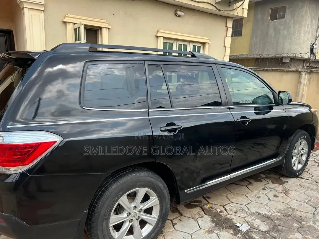 Toyota Highlander 2013 Black
