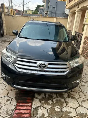 Toyota Highlander 2013 Black
