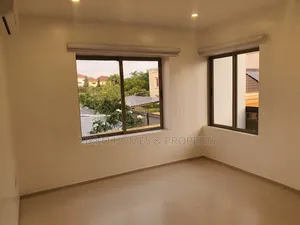 2bdrm Apartment in Banana Island for sale