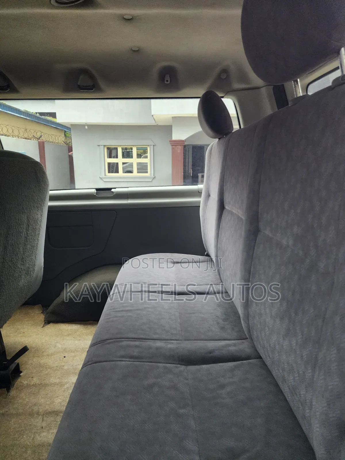 Ford E250 2008 Silver