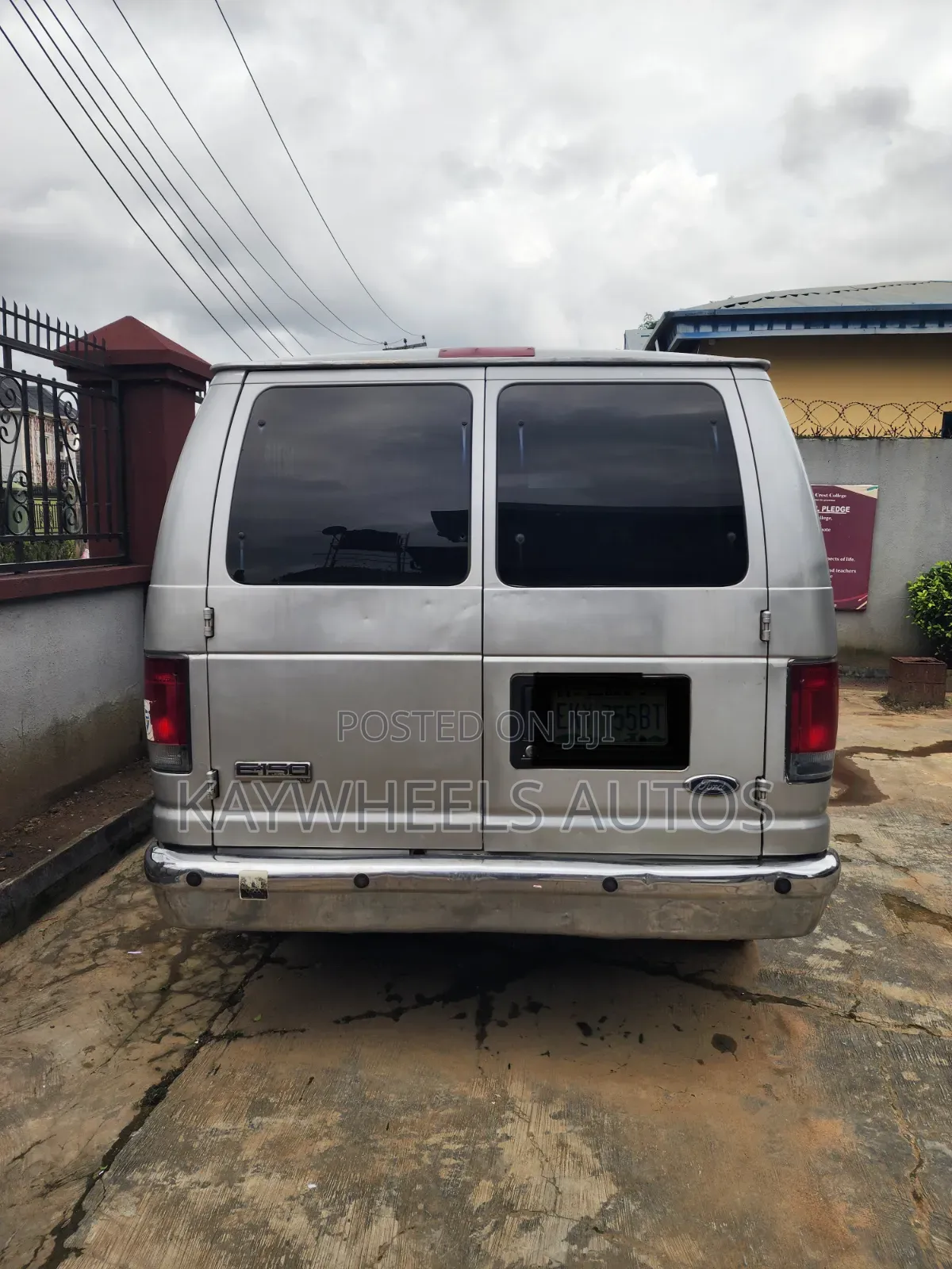 Ford E250 2008 Silver