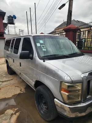 Ford E250 2008 Silver