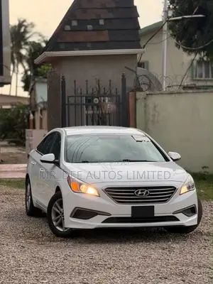 Hyundai Sonata 2017 White