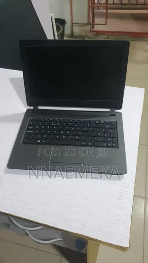 Laptop Stone Stone 4GB Intel Pentium SSD 128GB