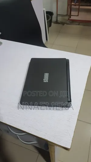 Laptop Stone Stone 4GB Intel Pentium SSD 128GB