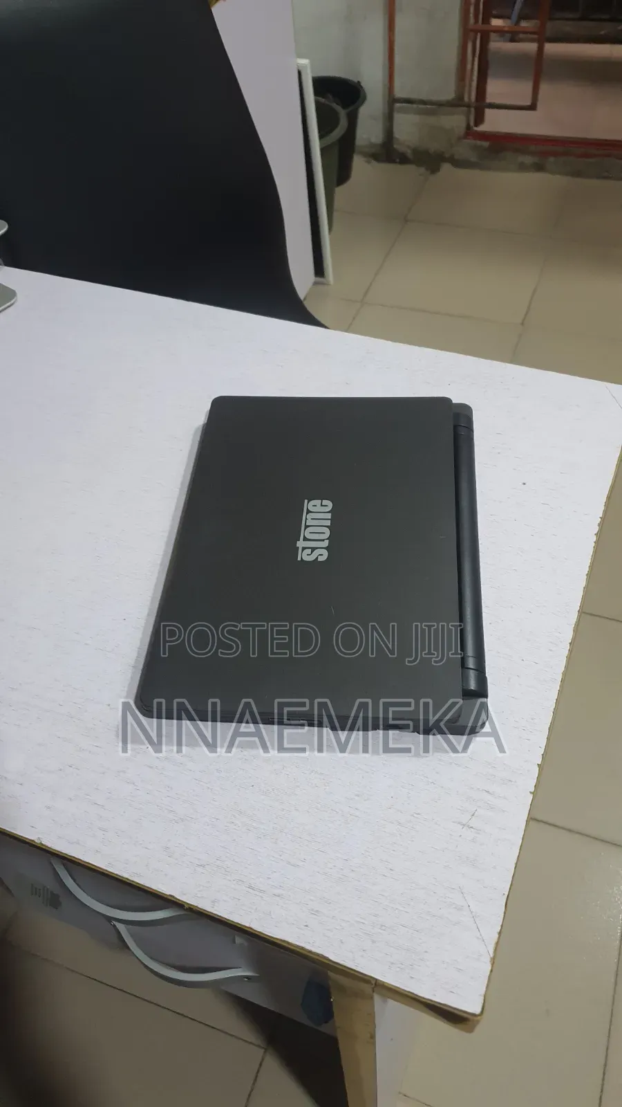 Laptop Stone Stone 4GB Intel Pentium SSD 128GB