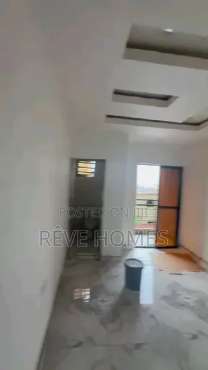 Studio Apartment in Bariga / Shomolu for rent