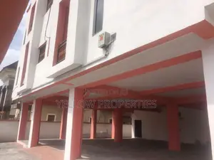 Furnished 2bdrm Apartment in Lakeveiw Estate, Amuwo-Odofin for sale