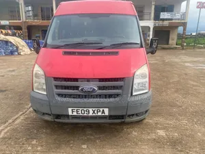 Ford Transit-350 2015 Red