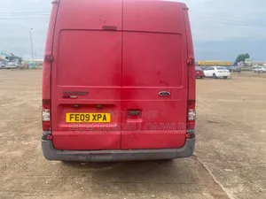 Ford Transit-350 2015 Red