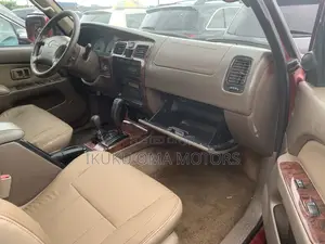 Toyota 4-Runner 2000 Red