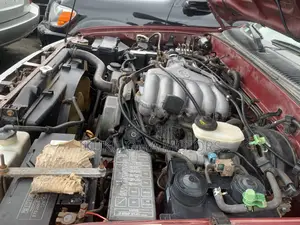 Toyota 4-Runner 2000 Red