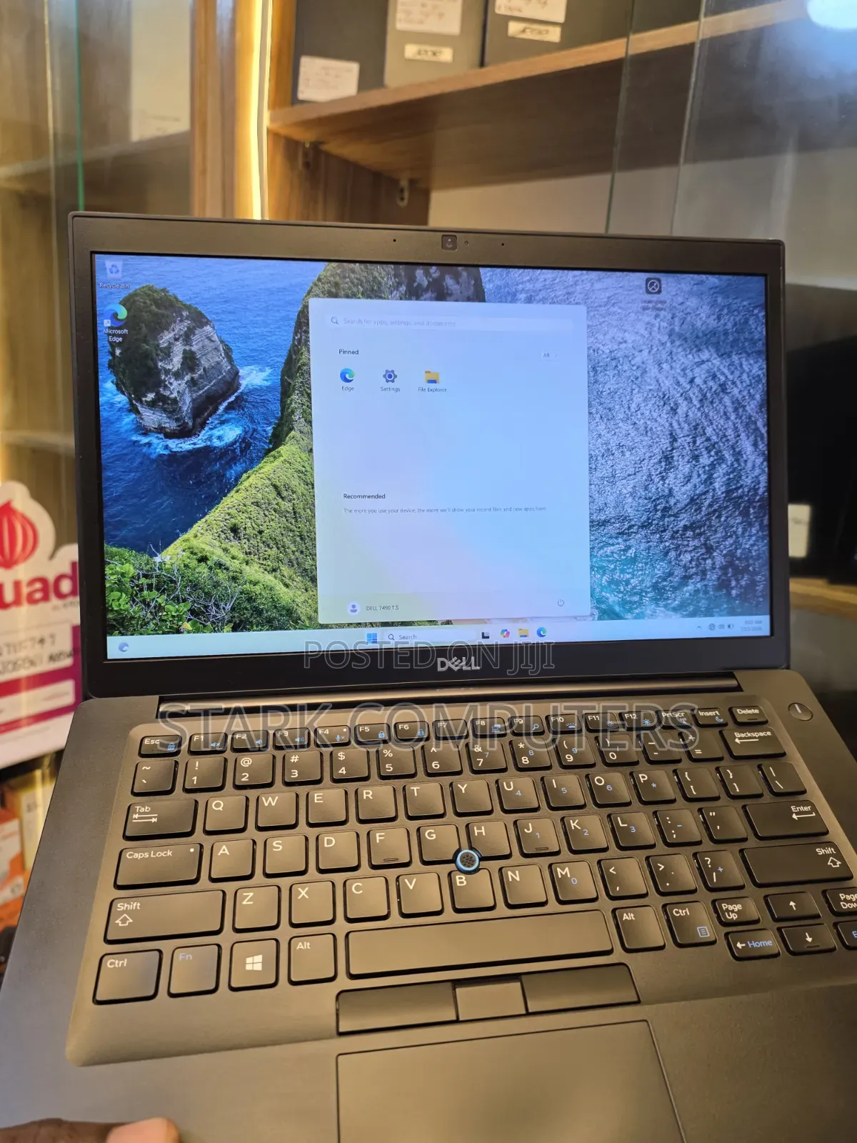 Laptop Dell Latitude 7400 8GB Intel Core i7 SSD 256GB