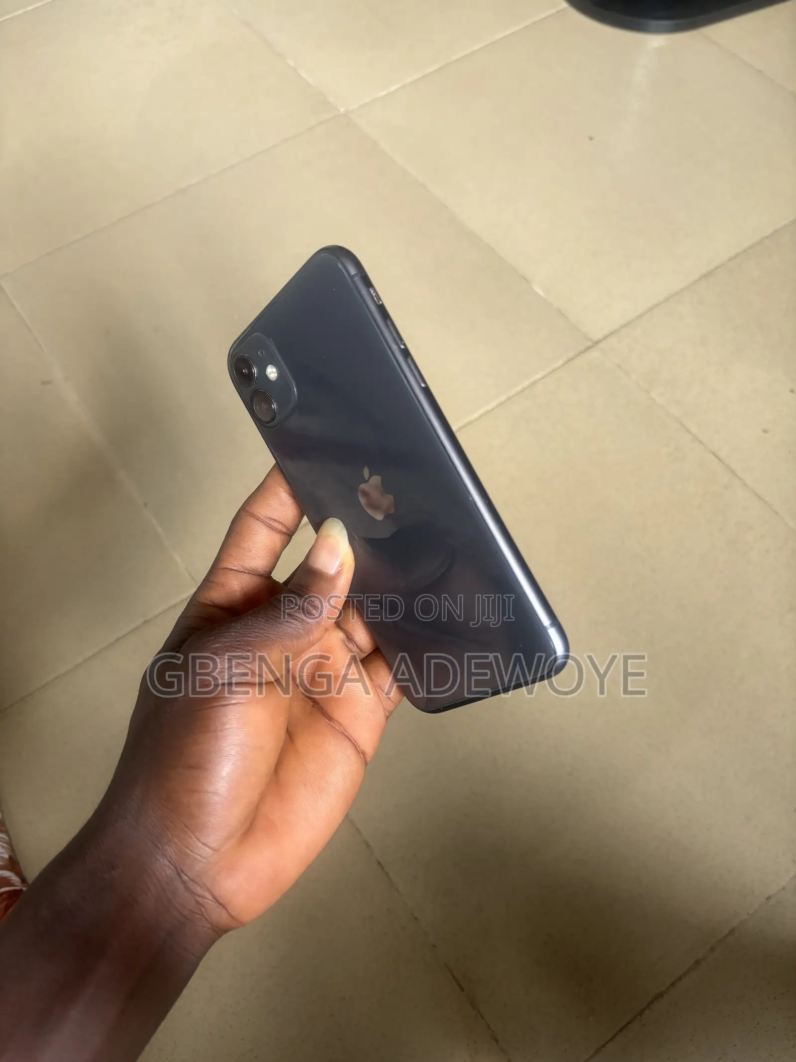Apple iPhone 11 64 GB Black