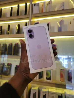 New Apple iPhone 17 256 GB Purple