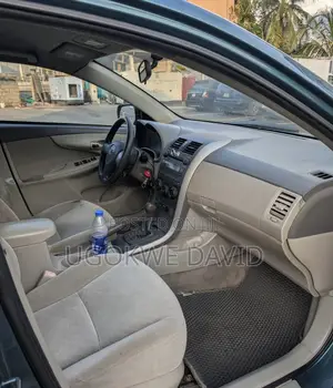 Toyota Corolla 2012 Blue