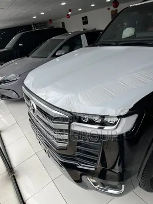 New Toyota Land Cruiser 2024 Black