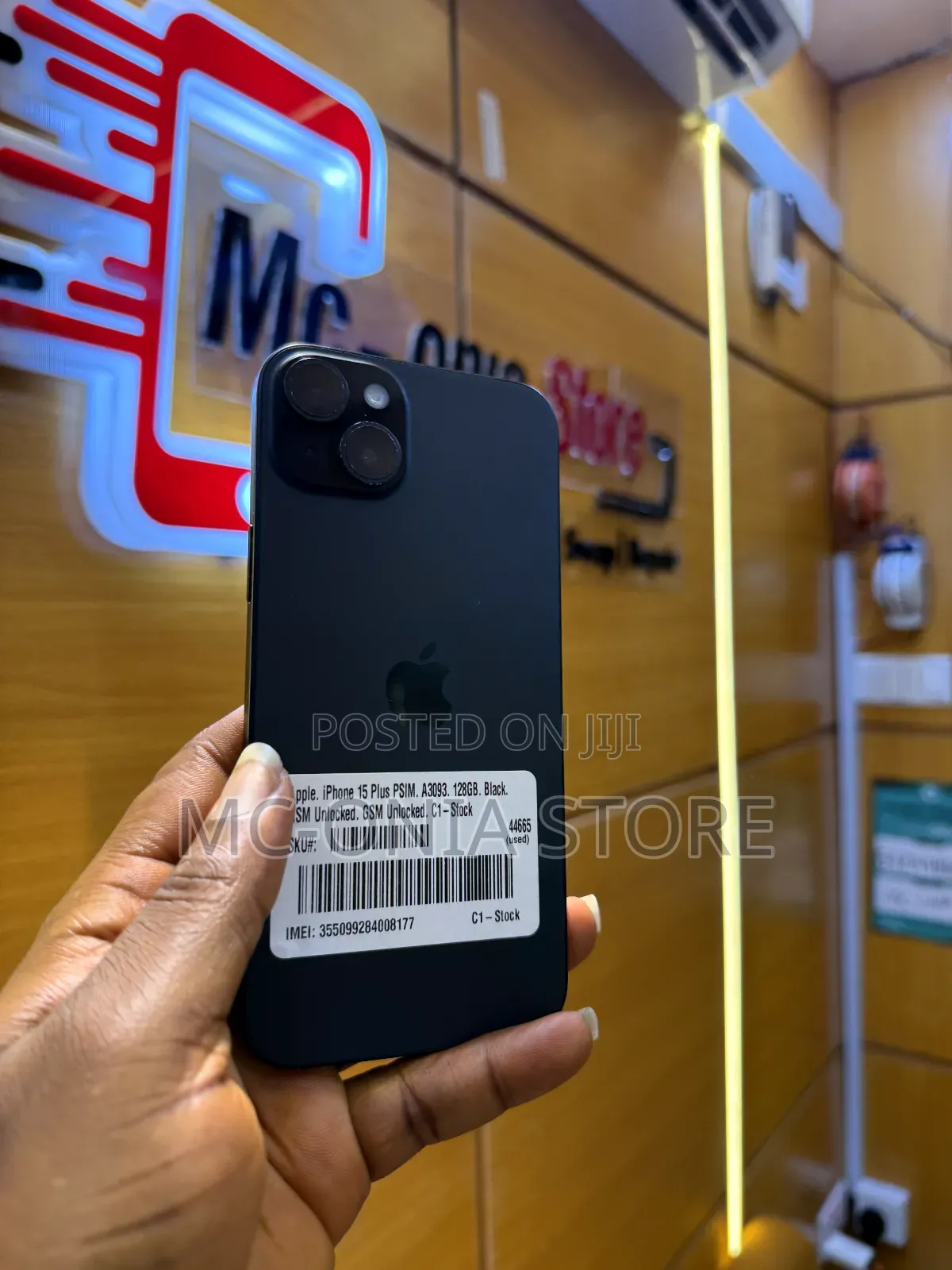 Apple iPhone 15 Plus 128 GB Black