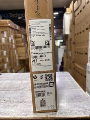 New Laptop HP 250 G10 8GB Intel Core 3 SSD 512GB