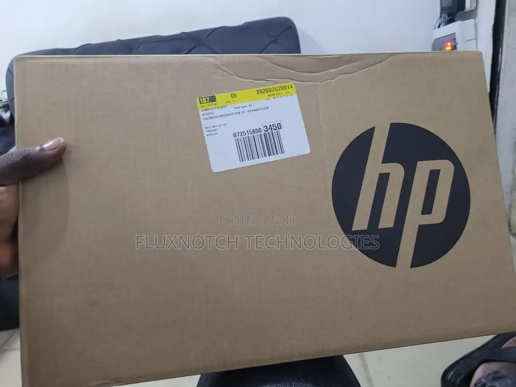 New Laptop HP 15 8GB Intel Core i3 SSD 256GB