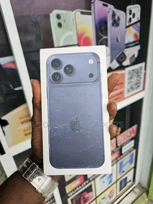 New Apple iPhone 17 Pro Max 256 GB Blue