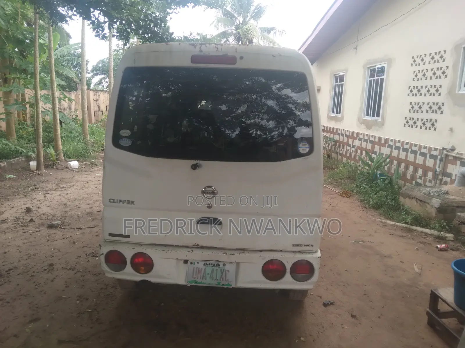Nissan Clipper 2012 White