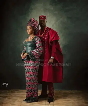 Embellished Crimson Iro and Buba Men’S Textured Crimson Agbada