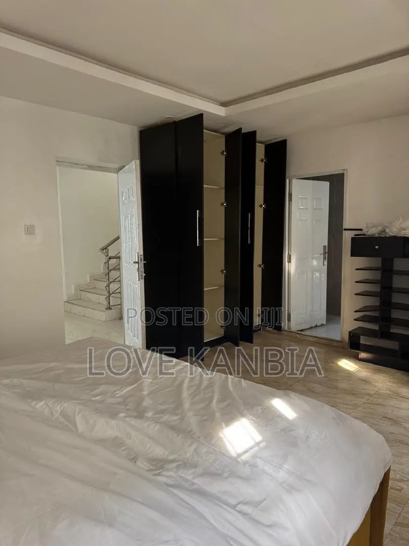 Rooms for Shortletting