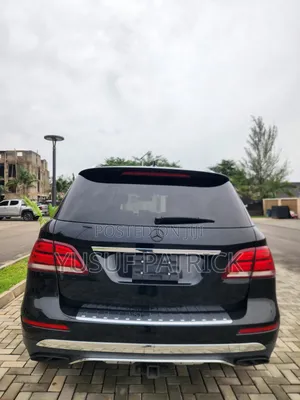 Mercedes-Benz GLE-Class 2017 Black