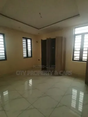 5bdrm Duplex in Lekki Phase 1 for sale