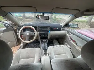 Toyota Corolla 2003 Gold