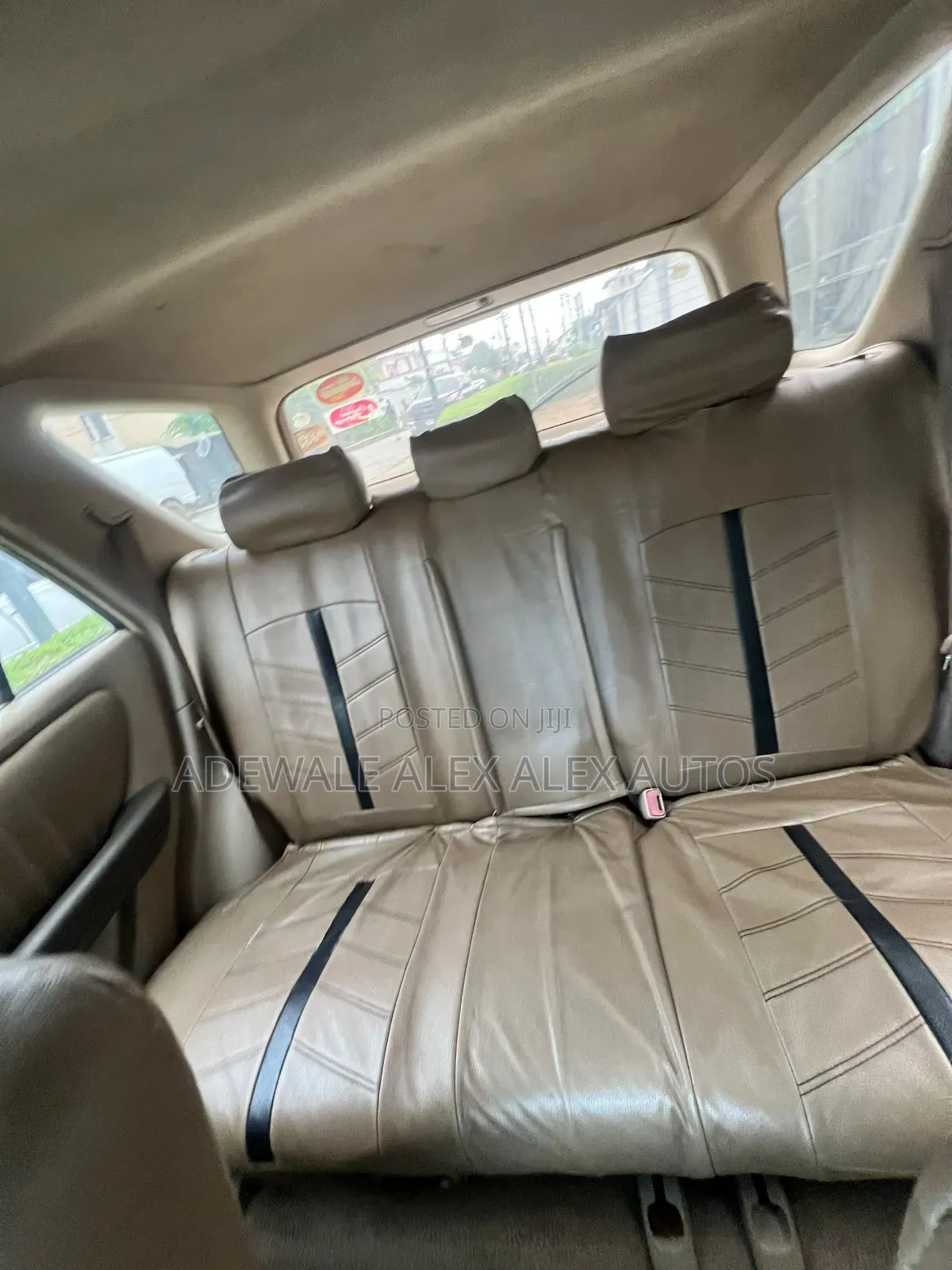 Lexus RX 2000 Gold