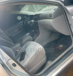 Toyota Corolla 2005 Silver