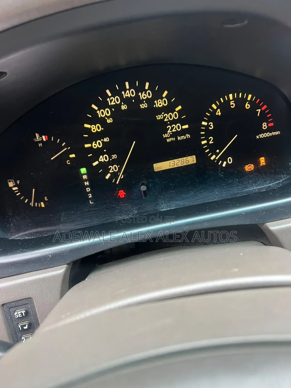 Lexus RX 2000 Gold