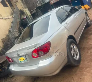 Toyota Corolla 2005 Silver