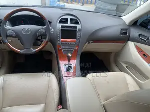 Lexus ES 350 2011 Black