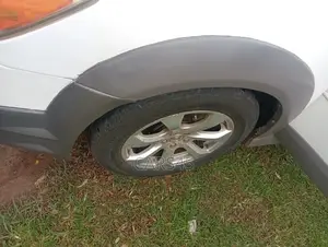 Pontiac Vibe 2006 White