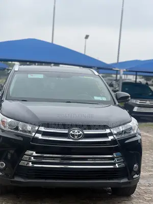 Toyota Highlander Limited 4x2 V6 (3.5L 6cyl 8A) 2018 Black
