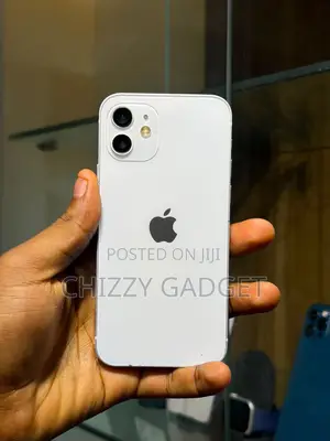 Apple iPhone 12 64 GB White
