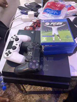 Playstation 4 With Games