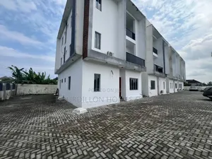 3bdrm Apartment in Abraham Adesanya Estate for sale