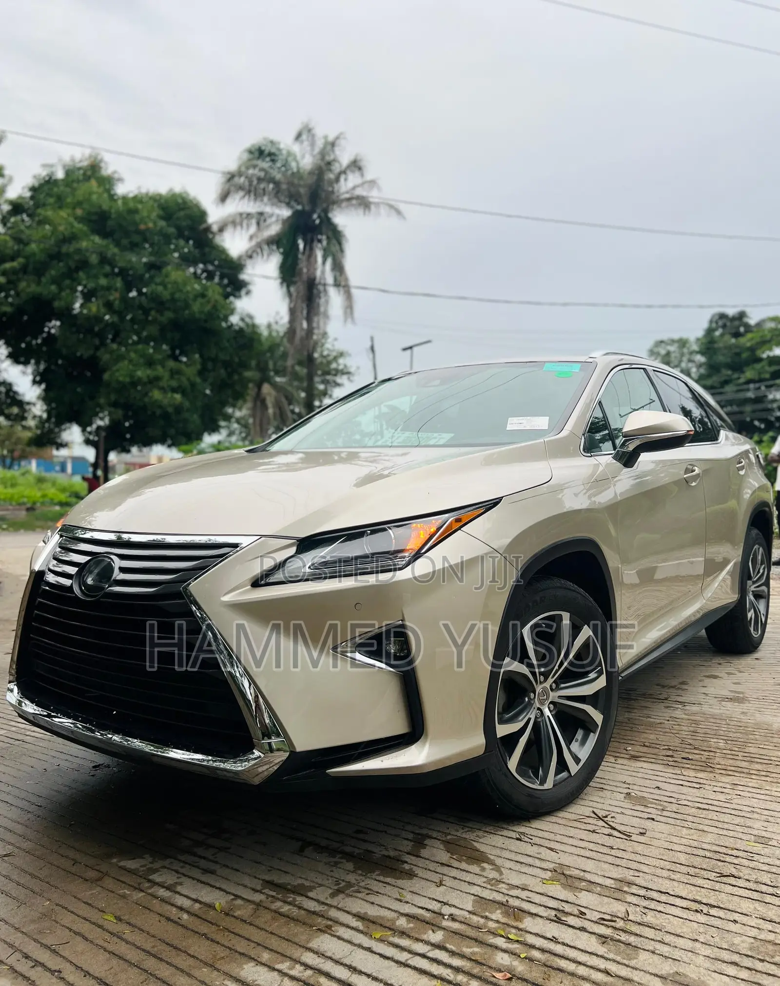 Lexus RX 350 AWD 2018 Gold