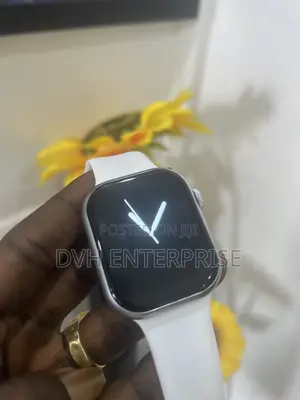 Series 11 Smartwatch