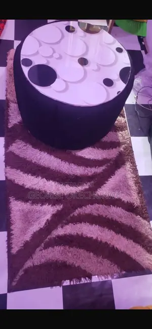 Center Rug and Center Table