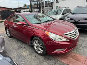 Hyundai Sonata 2011