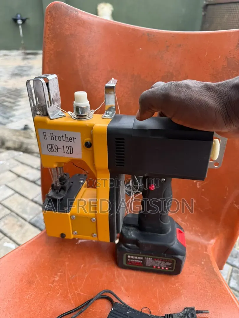 Hand Held Bag Closer Machine