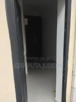 1bdrm Room & Parlour in Peninsular Garden, Sangotedo for rent