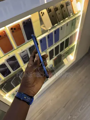 Apple iPhone 17 Pro Max 1 TB Blue
