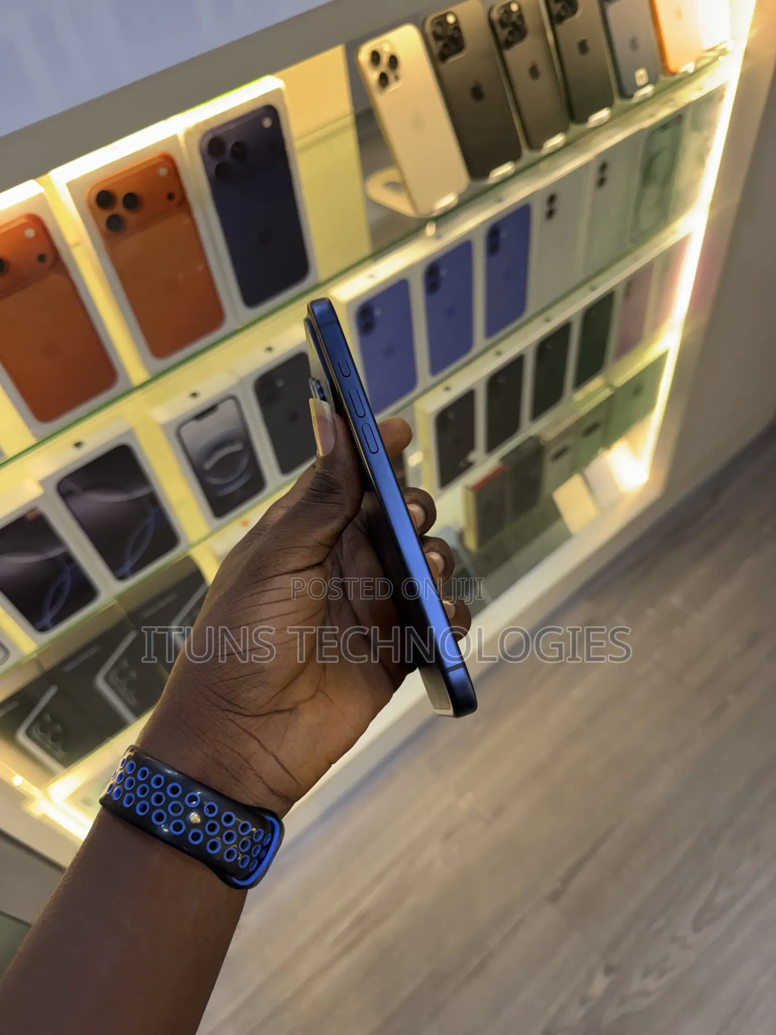 Apple iPhone 17 Pro Max 1 TB Blue