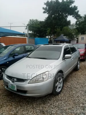 Honda Accord 2004 Silver